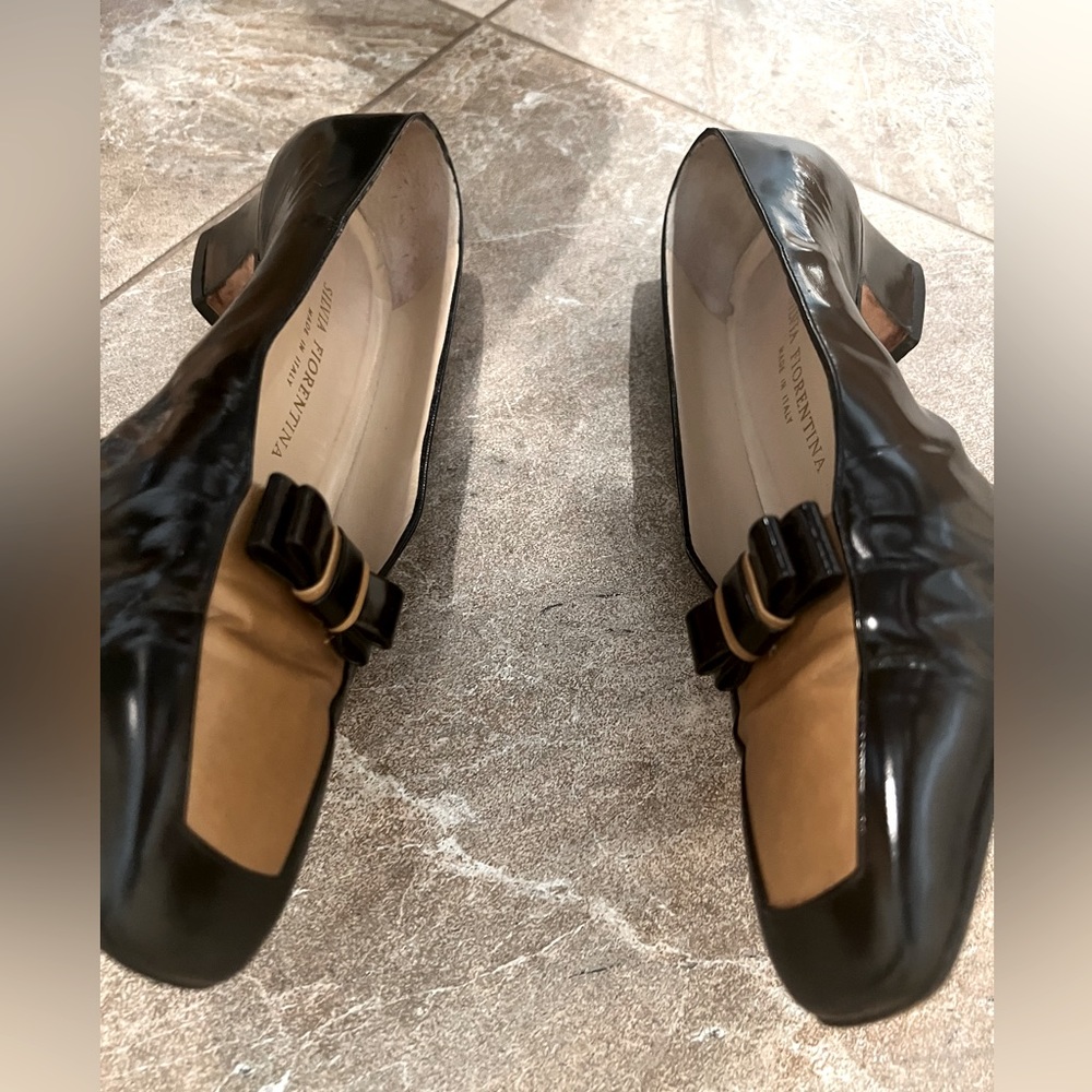Silvia Fiorentina Black & Tan Pumps w/ Bow Size 8 - Picture 3 of 11